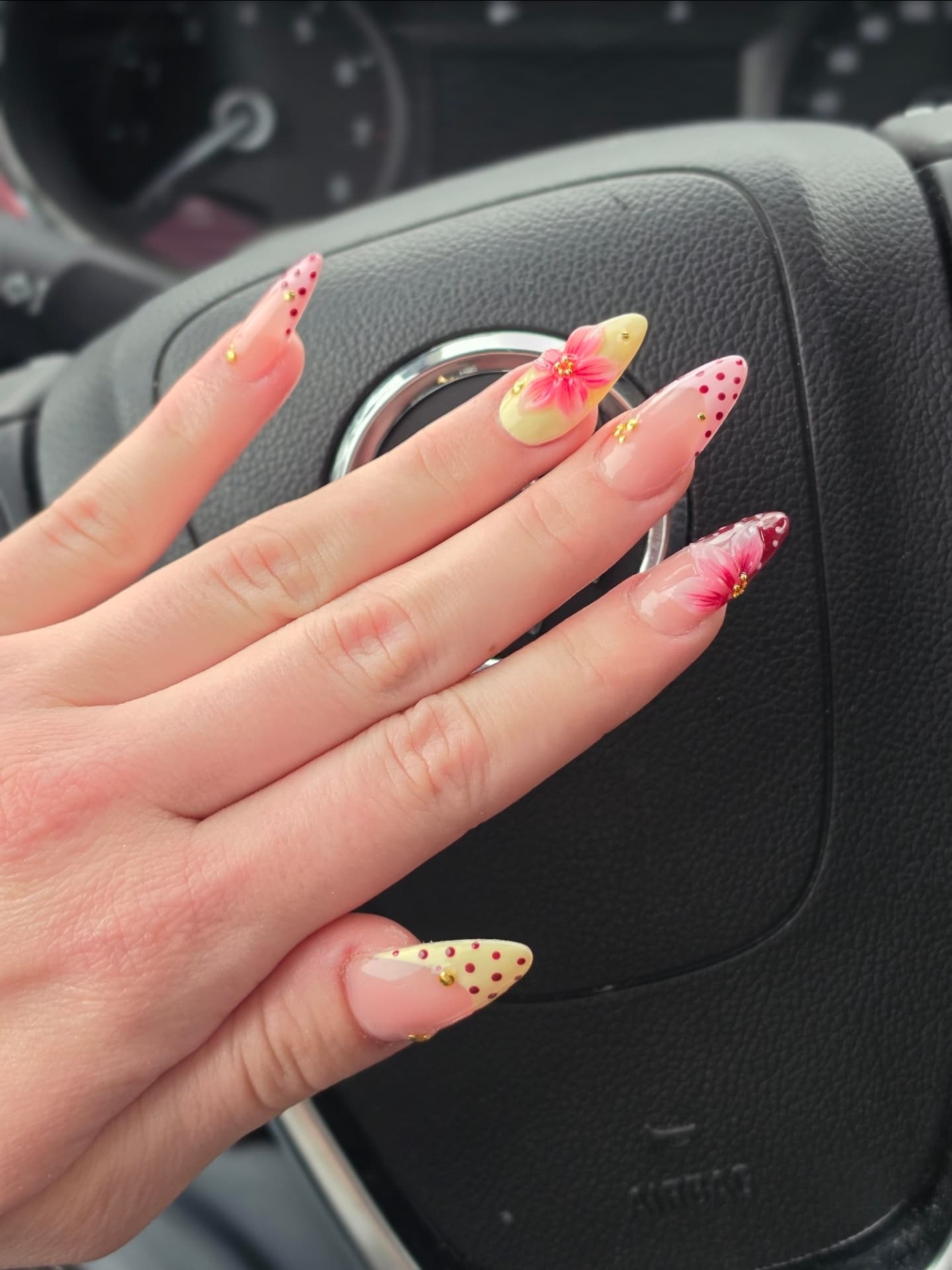Nail set by Tiara Nail Bar — photo 2