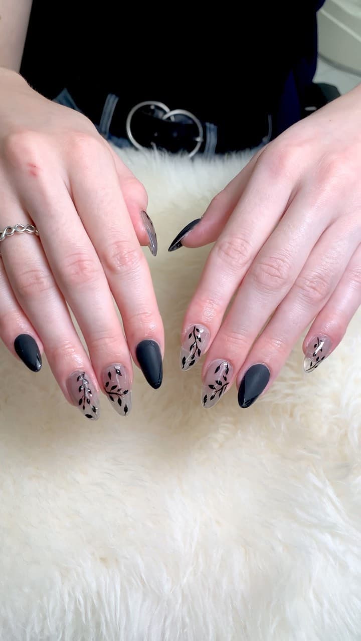 Black almond Gel-X set with hand-painted leaf art